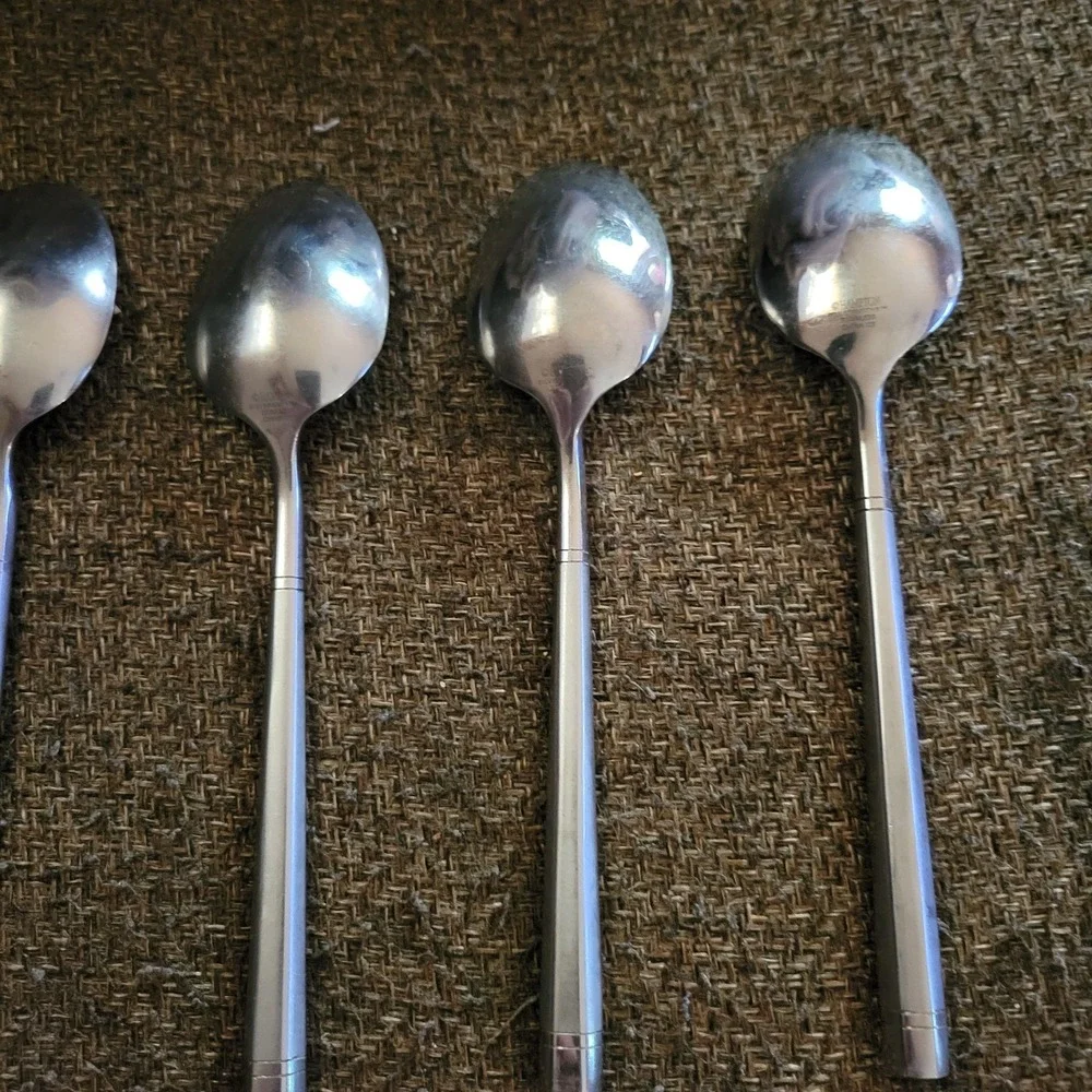 Hampton Silversmiths Stainless China 028‎ Teaspoons Set of 4 Silverware Flatware